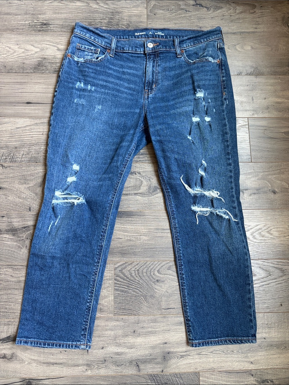 Old Navy Mid-Rise Boyfriend Jeans in Dark Blue